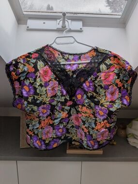 Vintage Ashley Taylor Loungewear Top